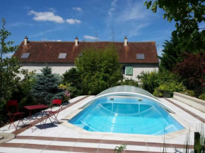 Gîte de charme avec piscine et sauna en Touraine, proche Châteaux de la Loire et Futuroscope - FR-1-381-323